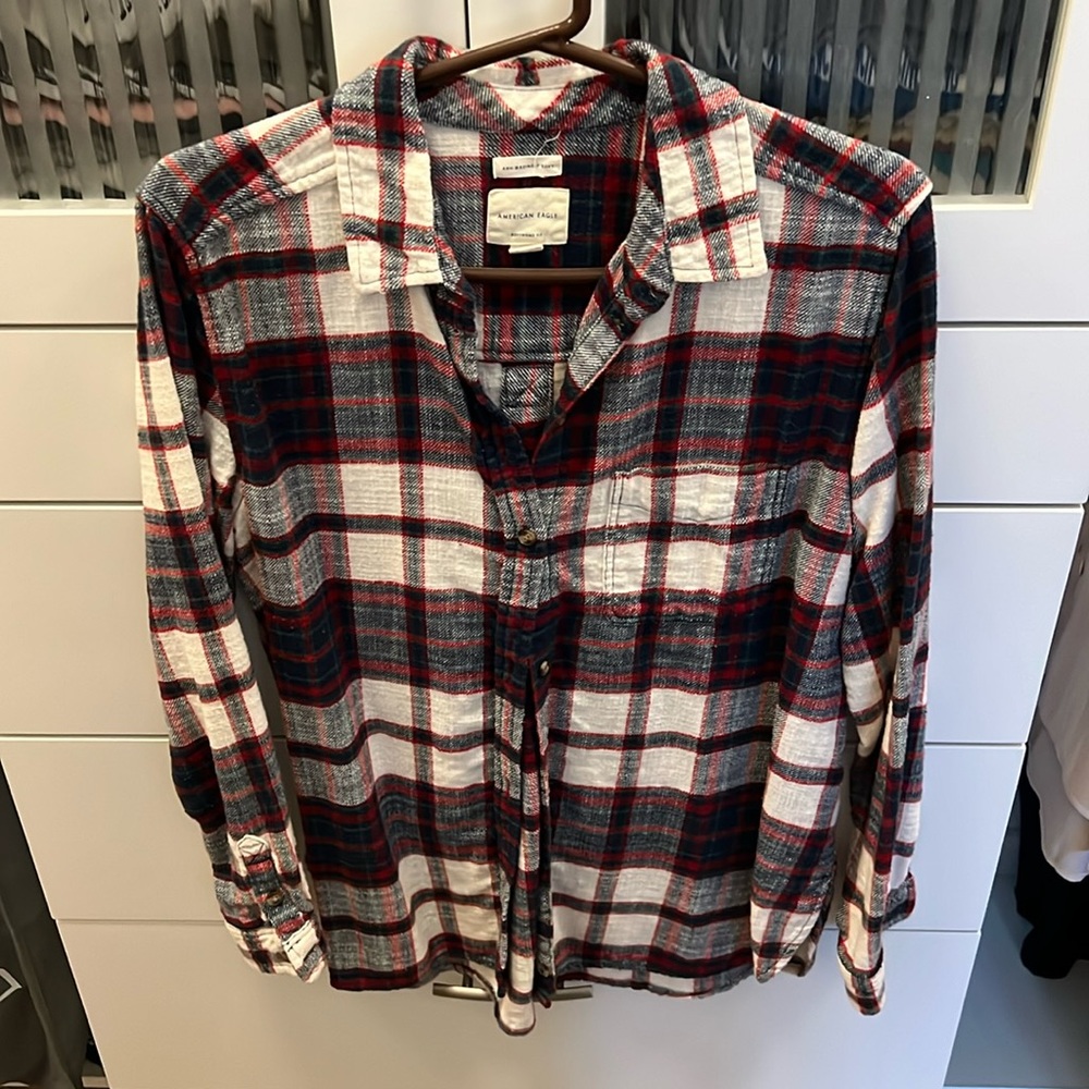 American Eagle Ahh-Mazingly Soft Flannel ❤️💙